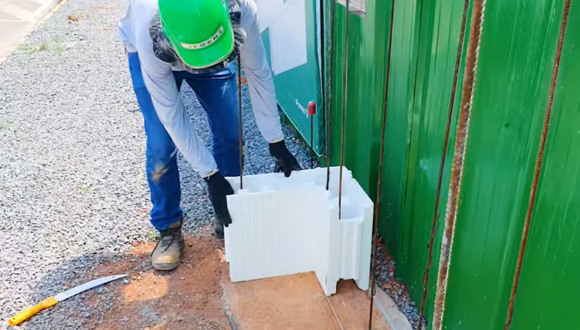 Aprenda a construir uma parede com sistema ICF
