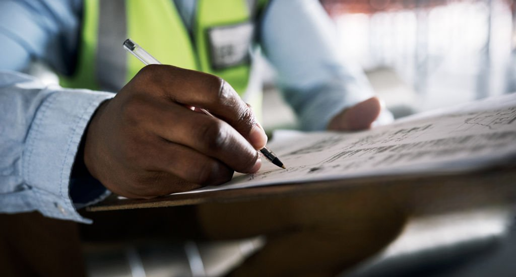 As NBRs garantem maior segurança, qualidade e durabilidade para as edificações.